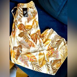 Super cute sway/loose pants